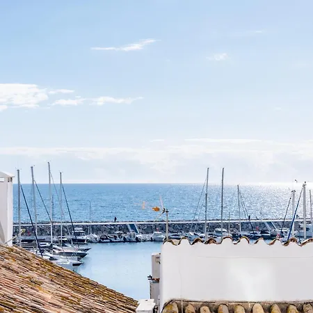 Myramar Sea Views شقة