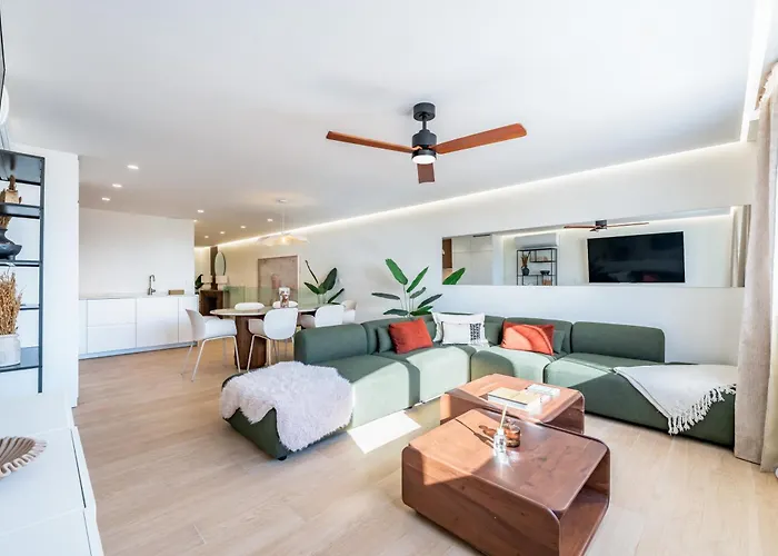 Myramar Sea Views