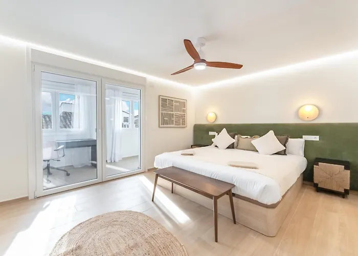 דירה Myramar Sea Views